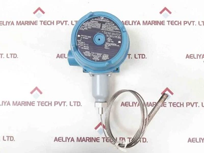 United f120-15531 temperature switch 0-250 f - Image 1 of 4