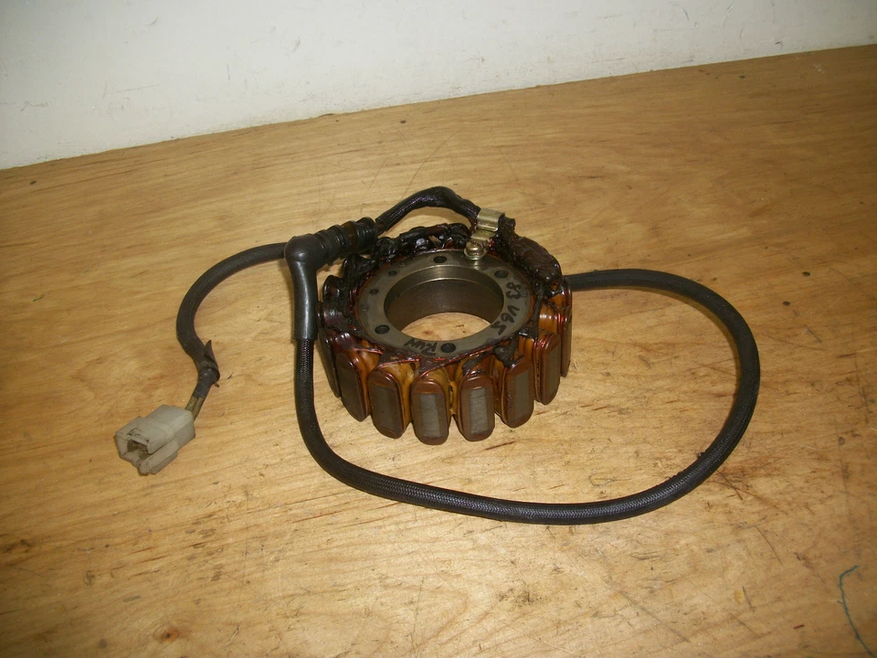 Honda VF1100C 1983 VF1100 VF 1100 V65 ESTATOR MAGNA Foto 1 de 1