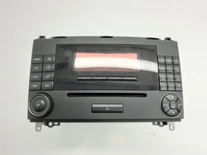 MERCEDES-BENZ B W245 A1698700689 Musik-Player ohne GPS 2007 11019742 - Bild 1 von 7