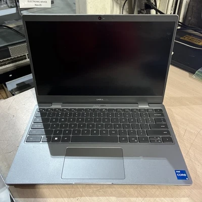 DELL LATITUDE 3330 INTEL CORE I5-1155G7 8GB RAM SIN HD Foto 1 de 4