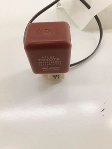 1989 TOYOTA CRESSIDA HEADLAMP HEADLIGHT RELAY OEM 90987-02006 - Picture 1 of 7