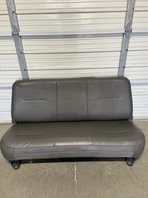 1999-2010 FORD F250 F350 F450 SUPER DUTY FRONT SEATS SEAT GRAY VINYL - Image 1 of 4