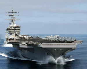 "US Navy CVN-76 USS Ronald Reagan 2003 - Gegenwart Foto (8"" x 10") - Bild 1 von 1