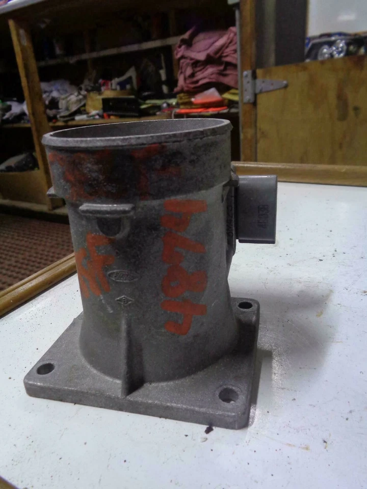 Sensor de flujo de aire Ford Escort 1994-95, SOHC F37F-AA Foto 1 de 1