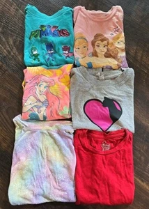 Girls Lot Of 6 Shirts Size 6 PJ Mask, Little Mermaid, Cat, Cinderella Belle... - Picture 1 of 24