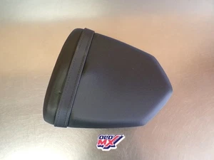 Neuer Beifahrersitz Suzuki 750 GSR 2011-2016 - Bild 1 von 5