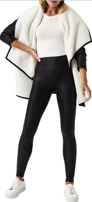 NOVO Spanx Feminino Couro Sintético Forrado de Lã - Tamanho Médio - Imagem 1 de 4