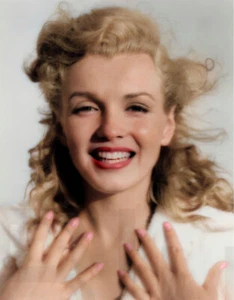 1949 Marilyn Monroe, New York 11 x 14" Photo - Picture 1 of 1