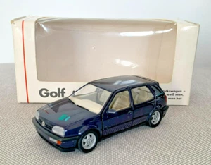 Volkswagen Golf MK3 Pink Floyd- 1/43 scale - VW Schabak modelcar - Imagen 1 de 17