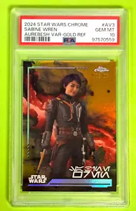 2024 Cromo Star Wars Sabine Wren Aurebesh Variazione Oro Rifrattore 3/50 PSA 10 - Foto 1 di 3