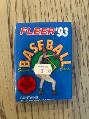 1993 Fleer Series 1 Sealed Baseball Pack - Image 1 of 2