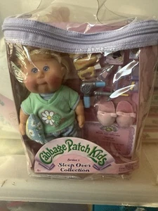 2004 Cabbage Patch Kids Series 1 Sleep Over Collection New In Box - Picture 1 of 2