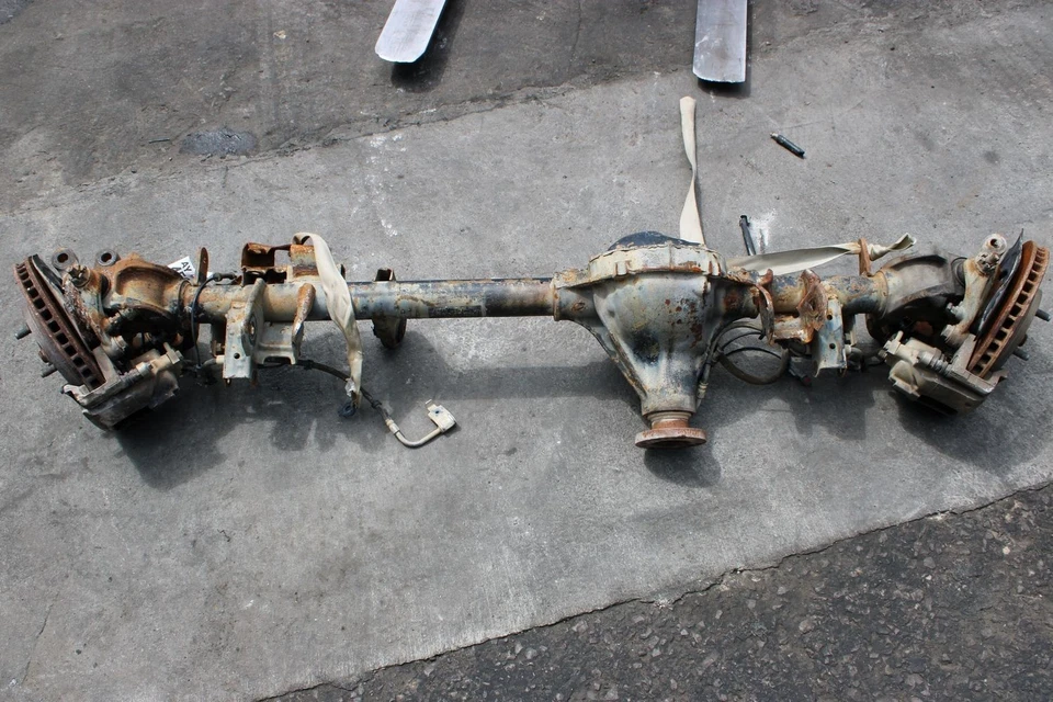 Conjunto de eje delantero.Ver también Crr Jeep Wrangler 07 08 09 10 11 12 13 14 15 Foto 1 de 4