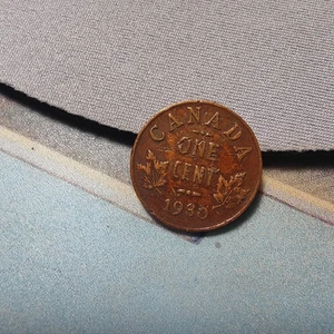 Canada 1930 1c One Small Cent Copper Coin King George, as pictured. - Picture 1 of 2