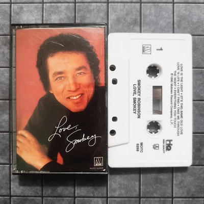 Smokey Robinson - Love, Smokey - (Cassette Tape, 1990) - VERY GOOD - Image 1 of 2