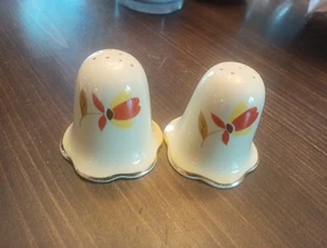 Hall’s Jewel Tea Autumn Leaf Ruffled 3” Salt & Pepper Shaker Set - Picture 1 of 4