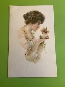 Gibson Art Co Cincinnati -Speckled Lady With Flowers - Picture 1 of 2