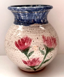 Hand Thrown Vase Studio Art Pottery Glazed Pink Flower Speckled Signed Nice Gift - Foto 1 di 7