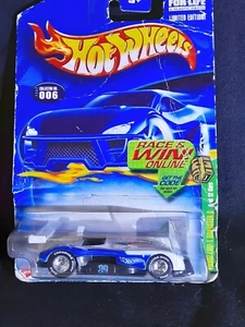 2002 collector no. 006 hot wheels roadstres - Picture 1 of 2