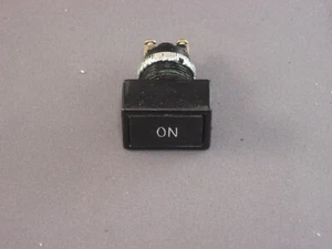 Collins 30S-1 S203 HV "ON" switch Collins Part No. 260-2696-00 - Zdjęcie 1 z 1