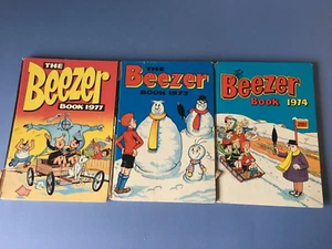 3 Beezer Books - 1973, 1974, 1977, Vintage All have damage poor condition - Bild 1 von 2