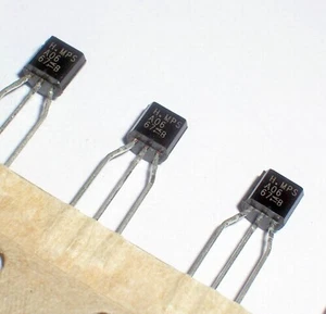 Transistor H.MPS06 MPS06 TO-92 HITAGHI 50 un. - Imagen 1 de 1