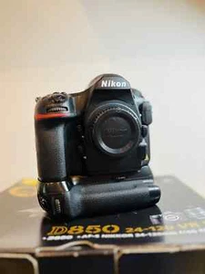 Nikon D850 DSLR Profi Spiegelreflexkamera | Kamera - Bild 1 von 7