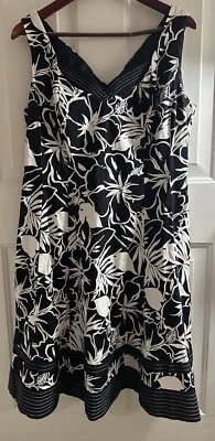 Jones Studio Black & White Fit & Flare Classic Summer Dress Plus Size 14W - Image 1 of 4
