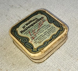 antike Pillenschachtel Pappschachtel Dose Apotheke zum Storch DRESDEN 1930er - Bild 1 von 6
