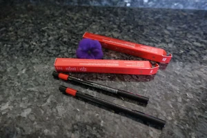 It your lips but better all day waterproof lip liner New in box. select yours - Picture 1 of 4