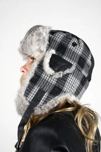 Neue graue und schwarze Kaninchenfell Trapper Mütze Efurs4less - Bild 1 von 4