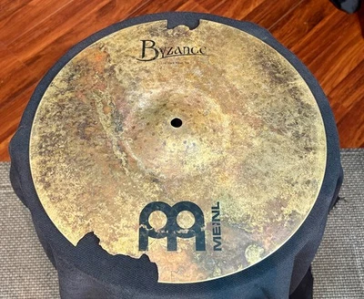 Platillos Meinl usados, agrietados 14 pulgadas Byzance Dark Hi-hat Top platillo Foto 1 de 4