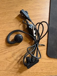 Klein CURL Wired PTT Headset for Compatible With Sonim XP5 AND XP8 Handset Black - Picture 1 of 2