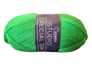 Deramores Studio Special Dk Yarn - New - Green - Picture 1 of 1