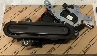 18-23 LEXUS LC500 LC500H DRIVER MAÇANETA ELÉTRICA ESQUERDA, FABRICANTE DE EQUIPAMENTO ORIGINAL, NOVO EM FOLHA, CINZA - Imagem 1 de 2