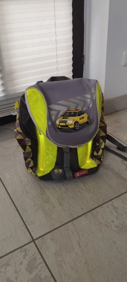 Step by Step Flexline DIN Verstellbar Schulranzen ADAC Büchertasche LED Licht - Bild 1 von 4