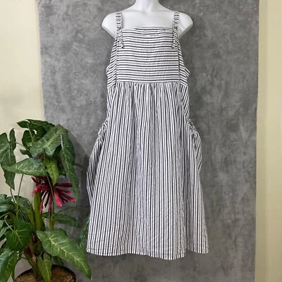 Mono a rayas Curve de ASOS DESIGN para mujer talla 24 viaje de vacaciones Foto 1 de 4