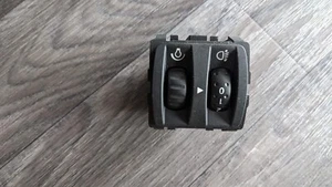 Renault Twingo II Scheinwerfer Abstrahl Lichtwinkel und Dimmersteuerung - Bild 1 von 2