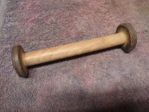 Vintage industrial wooden textile bobbin/spool 7" long - Picture 1 of 3