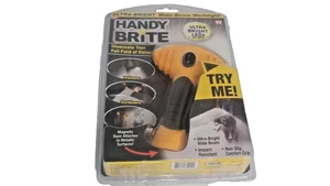 Handy Brite LED Flashlight Ultra-Bright Wide-Beam Yellow/Black 180° 5W DC3.0V - Picture 1 of 6