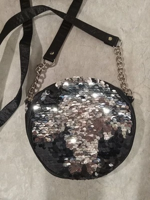 Bolso de hombro con lentejuelas negro y plateado Fashion Express  Foto 1 de 4