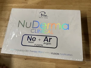 Nuovo! NuDerma Bacchetta Clinica per Skin Therapy con 6 Applicatori di Fusione (shrink-wrap!) - Foto 1 di 1