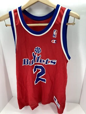 Camiseta masculina Washington Bullets Chris Webber #2 Champion tamanho 40 vermelha vintage EUA - Imagem 1 de 4
