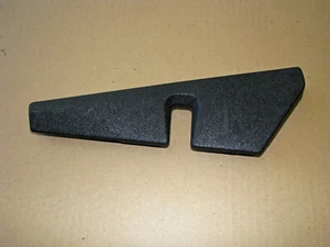 Mercedes E-Klasse S124 W124 Verkleidung links Fahrersitz 1249190120 schwarz - Bild 1 von 4