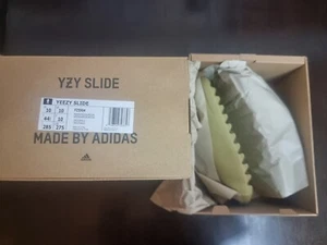 adidas Yeezy Slide Resin FZ5904 - Neu OVP - EU44.5/US10 - Release 2024 - Bild 1 von 3