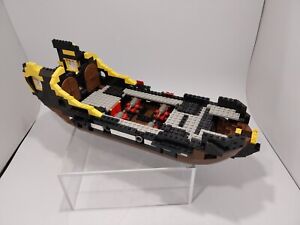 Lego Legend Pirate Ship 10040 - Incomplete 