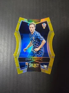 2016-17 Panini Select Ivan Rakitic Gold Die-Cut Prizm /10 - Picture 1 of 4