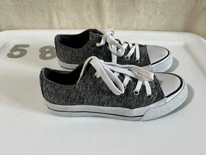 Air Walk Classic Black Sneaker Shoes Lace Up Women's Size 5.5 EU 37 - Picture 1 of 8