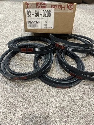 🇺🇸Conjunto combinado de 5 Haas® 93-54-0206 com cinto de eixo.  Megadyne 5VX-900 - Imagem 1 de 3