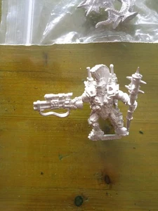 warhammer Necromunda goliath bounty hunter 40k - Foto 1 di 1